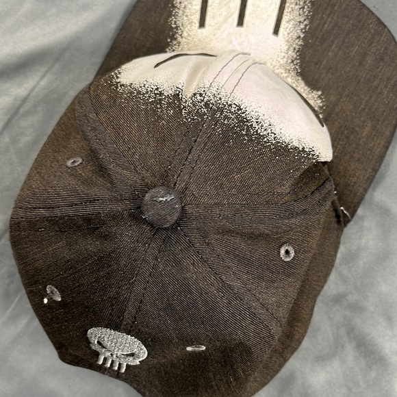 Marvel The Punisher Hat - Picture 4 of 5